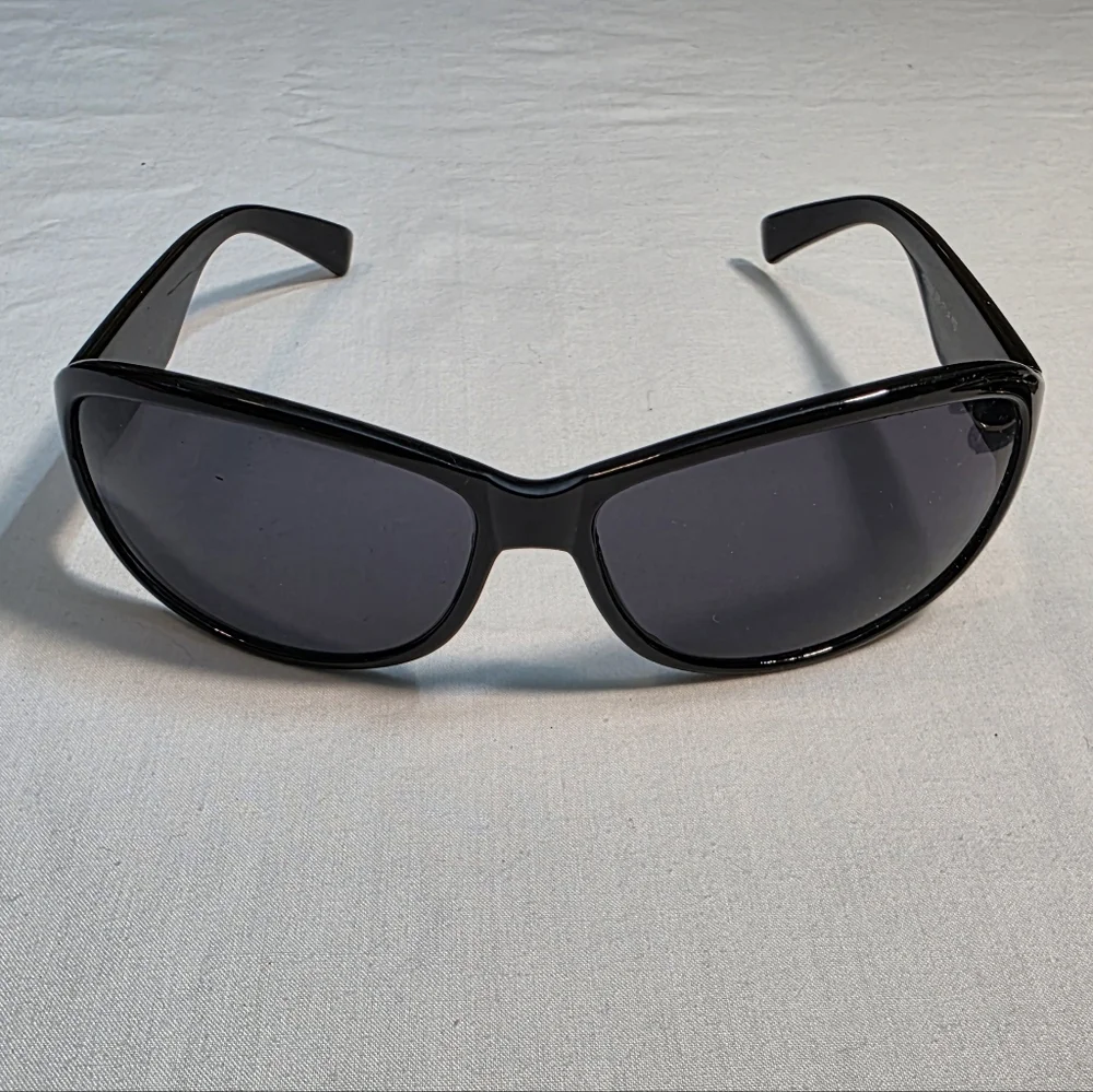 Sunglasses Set 4 Pairs Vintage EUC